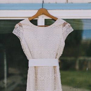 Wedding Dress Floor Length Simple Lace Cap Sleeve